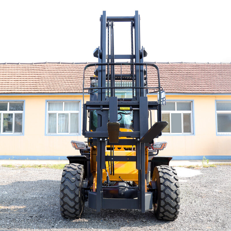 2.VTF-3500-Rough-Terrain-Forklift